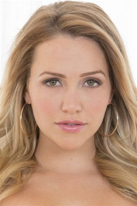 mia malkova real name|Mia Malkova Life & Porn Career